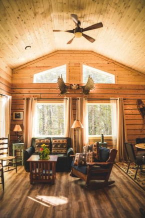 Denali Wild Stay - Moose Cabin, Free Wifi, 2 private bedrooms